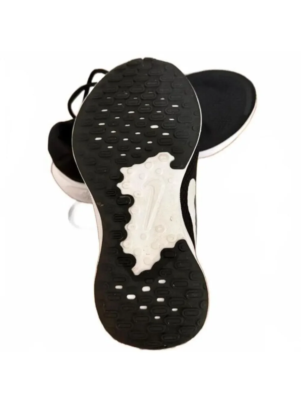 Nike Revolution 7 Women's Running Shoes Black White Size 6 Wide